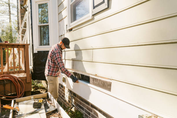Top rated local Storm Damage Siding Repair specialists in Inverness, IL
